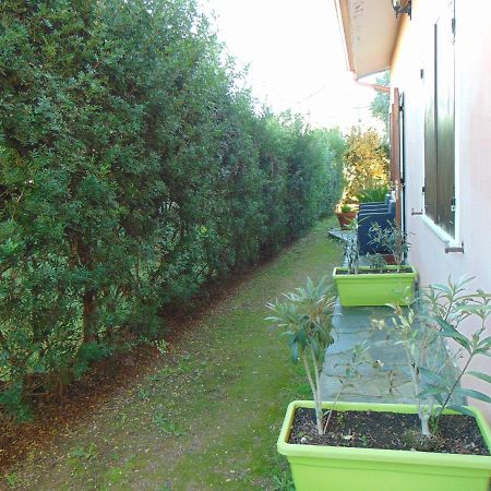 La Contea Bed & Breakfast Sant'Anna Arresi Bagian luar foto