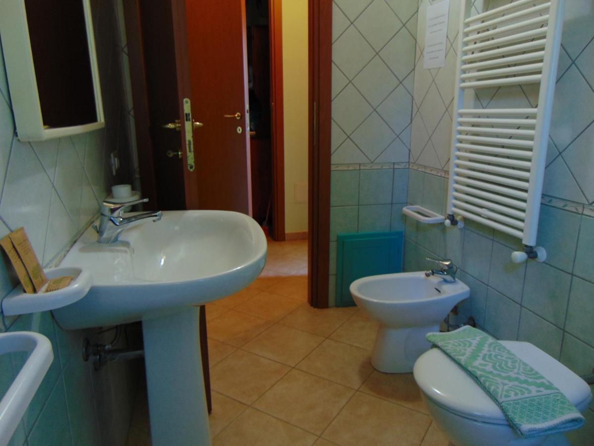 La Contea Bed & Breakfast Sant'Anna Arresi Bagian luar foto