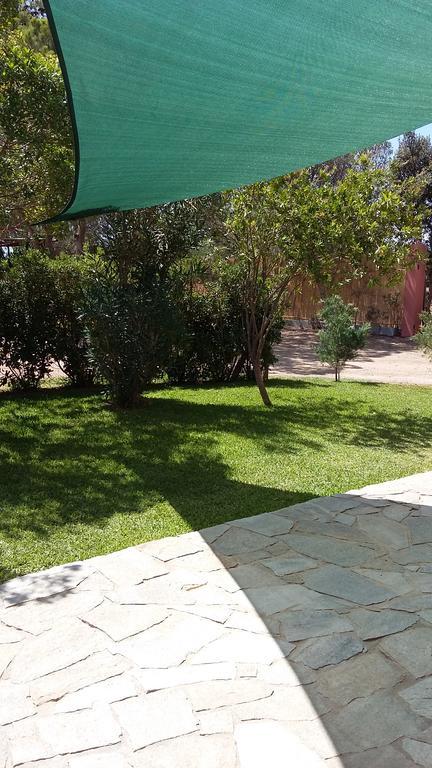 La Contea Bed & Breakfast Sant'Anna Arresi Bagian luar foto